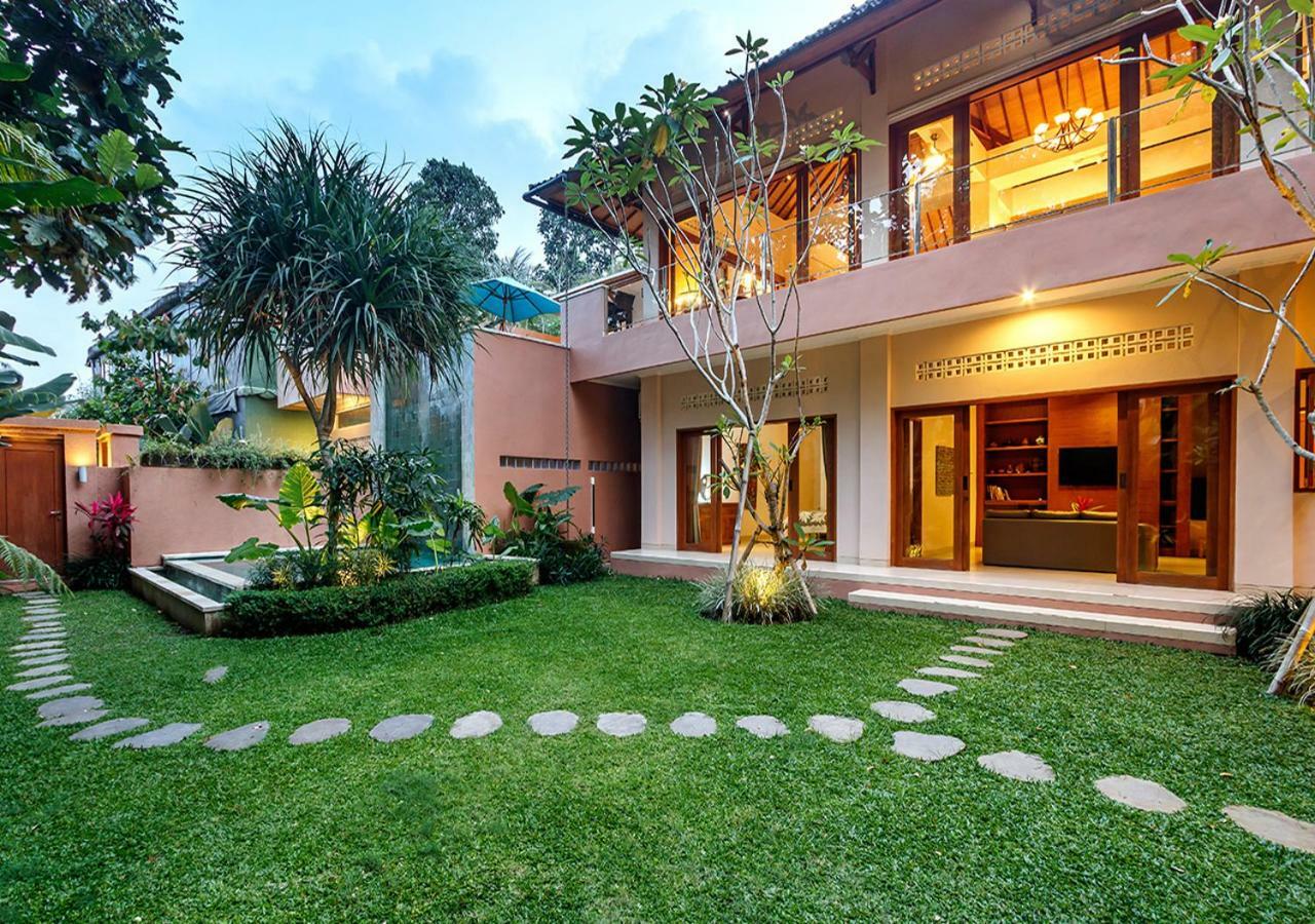 Villa Kembar Ουμπούντ Εξωτερικό φωτογραφία